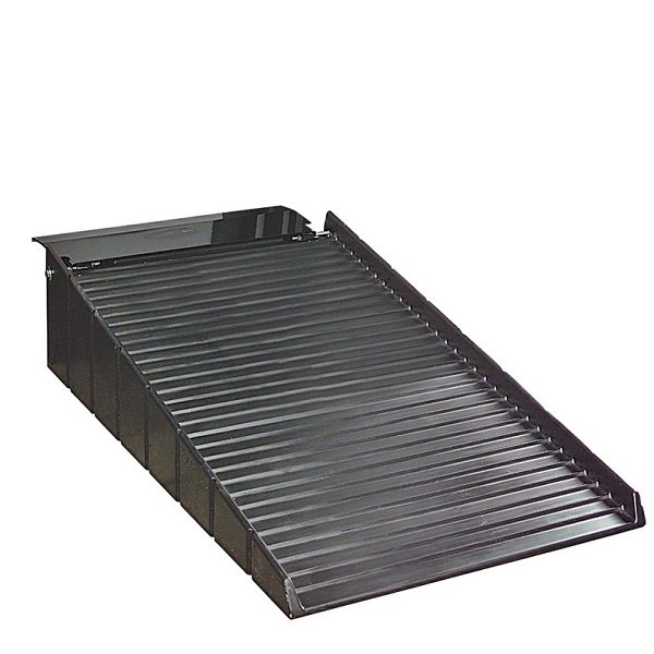 NEW PIG PAK734 RAMPA POLY 139 CM X 72 CM X 25 CM