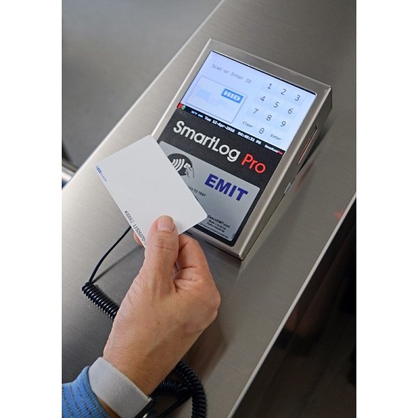 DESCO - SMARTLOG PRO® WITH TURNSTILE, 220VAC