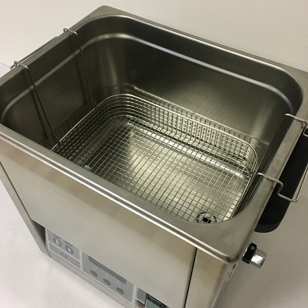 SYNTECH - MACCHINA DI LAVAGGIO A ULTRASUONI