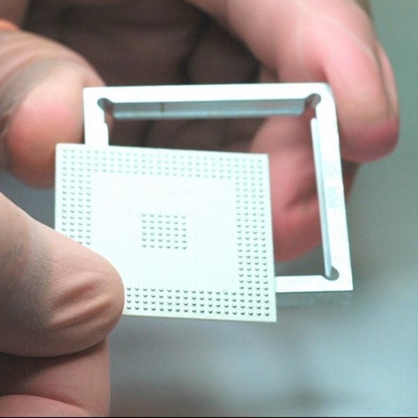 FIXTURE PER RIBALLARE BGA 35 X 35 MM